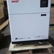 Kit Solar todo en uno marca MUST 2 en 1: Inversor de 6kW + Batería de 15kWh (LiFePO4), 110/220v, NUEVO con garantía ✅️ - Img 56724349