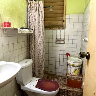 APARTAMENTO EN VENTA –  UBICACION CENTRICA VEDADO, CERCA DEL HOTEL COHIBA - Img 124393881