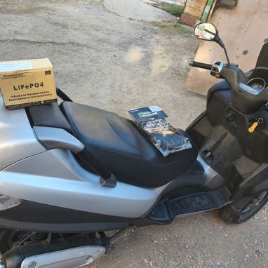 Se vende moto Piaggio italiana 250cc - 2/4