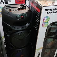 Bocina Bluetooth grande - Img 55812217