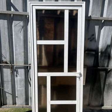 📍REALIZAMOS  TODO TIPO DE TRABAJOS EN CARPINTERIA DE ALUMINIO Y CRISTALERÍA      👋SOMOS  PRIMERA MANO LA MEJOR GARANTÍA - 10/10