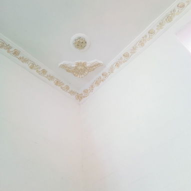 Fabricación,montaje y decoración de molduras de yeso - 8/10