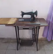 Maquina de coser antigua Singer. Cose perfecto - Img 50120231