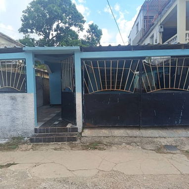 Casa en Venta en La Lisa - 2/10