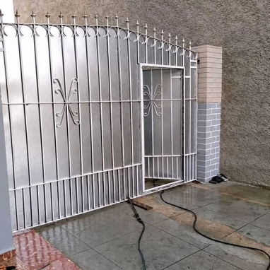 Se confeccionan todo tipo de trabajo de reja para la seguridad y embellecimiento de su hogar no dudes en contactarnos. - 9/10
