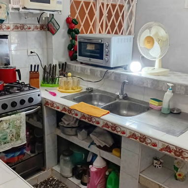 Casa en venta en Buena Ventura, Lawton - 5/9