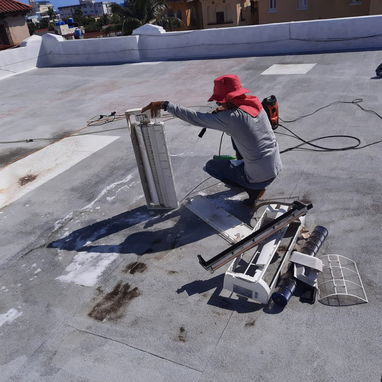 Mantenimiento de split, también hago montaje, desmontaje, defectación, reparaciones y recargas de refrigerante 52966031 - 2/8
