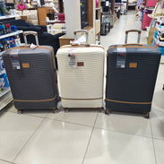 🧳 ¡Maletas de 25 a 32 kg – Ideales para Viajar! ✈️ - Img 55680122