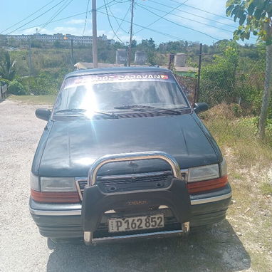 Dodge Caravan - 2/2