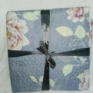 💜Sobrecama reversible Hipoalergénico, transpirable y suave Full/Queen Medida:215cm x 218cm Precio: 16usd - 5/9
