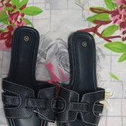 *Sandalias* 💸Precio: 10 USD o al cambio - Img 57603545