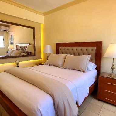 🧭 Hermoso Apartamento de 1 Habitación con Vista al Mar en el Vedado (No se Va la Luz) REF 1435 - Img 109842146