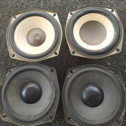 bocinas sony(blancas) y Philips (negras) de uso en perfecto estado y de calidad - Img 45458641
