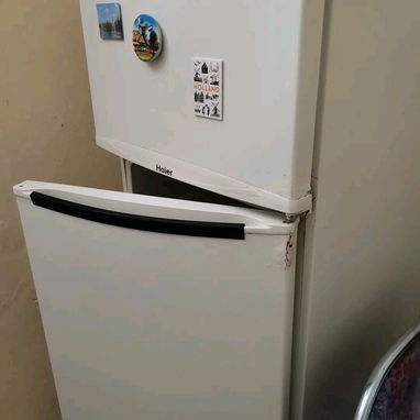Refrigerador Haier de uso no tiene gas - Img 124055838