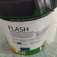 Pintura acrílica 4 litros - Img 58476552