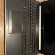 LAPTOP HP 1TB + 4GB RAM DE USO (Precio Negociable) - Img 56931595