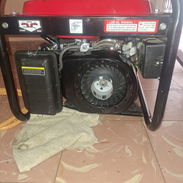 Planta Electrica 3000W 110/220 V con carburador original dual fuel - Img 58192474