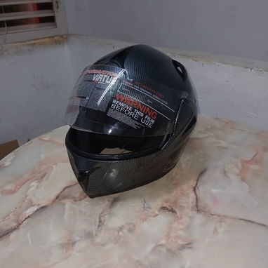 CASCO INTEGRAL DE FIBRA DE CARBONO, ENTREGA DE FACTURA. VARIEDAD DE ARTÍCULOS DEL HOGAR, FERRETERÍA, ELECTRODOMÉSTICOS.. - Img 117907385