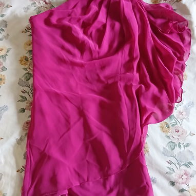 Vestidos nuevos y de uso - Img 123059976