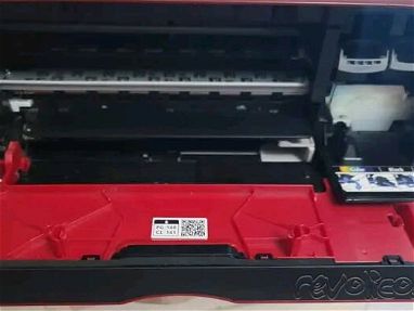 Impresora Canon tiene escáner fotocopiadora y wifi con sus cartuchos nuevos de colores - Img 67702925