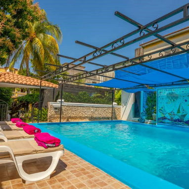 🏠 Renta con Piscina en Reparto Sevillano, La Habana - Img 116335433