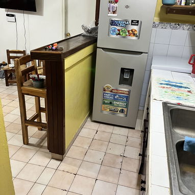 Me ajusto con dinero en mano🚨Se vende apartamento en playa 2 do piso cerca de la avenida 41 a 2 cuadras de la tropical - Img 119688421