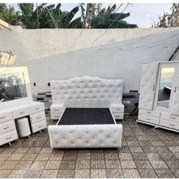 Ofertamos muebles y camas garantía en la confección - Img 121671848