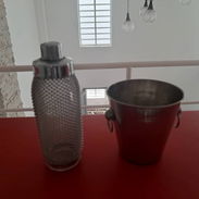 Coctelera con hielera - Img 57875241