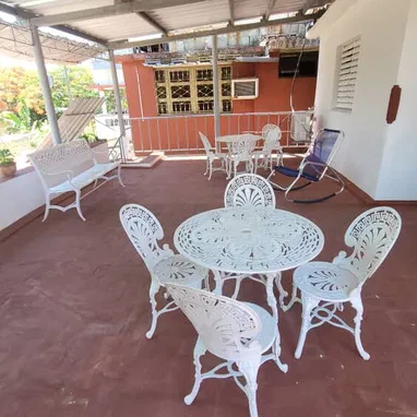REBAJADA A $35 000 USD ( AJUSTE CON DINERO EN MANO ) En venta casa independiente de 2 plantas, ubicada - Img 126041713