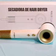 Secadora de pelo - Img 55977765
