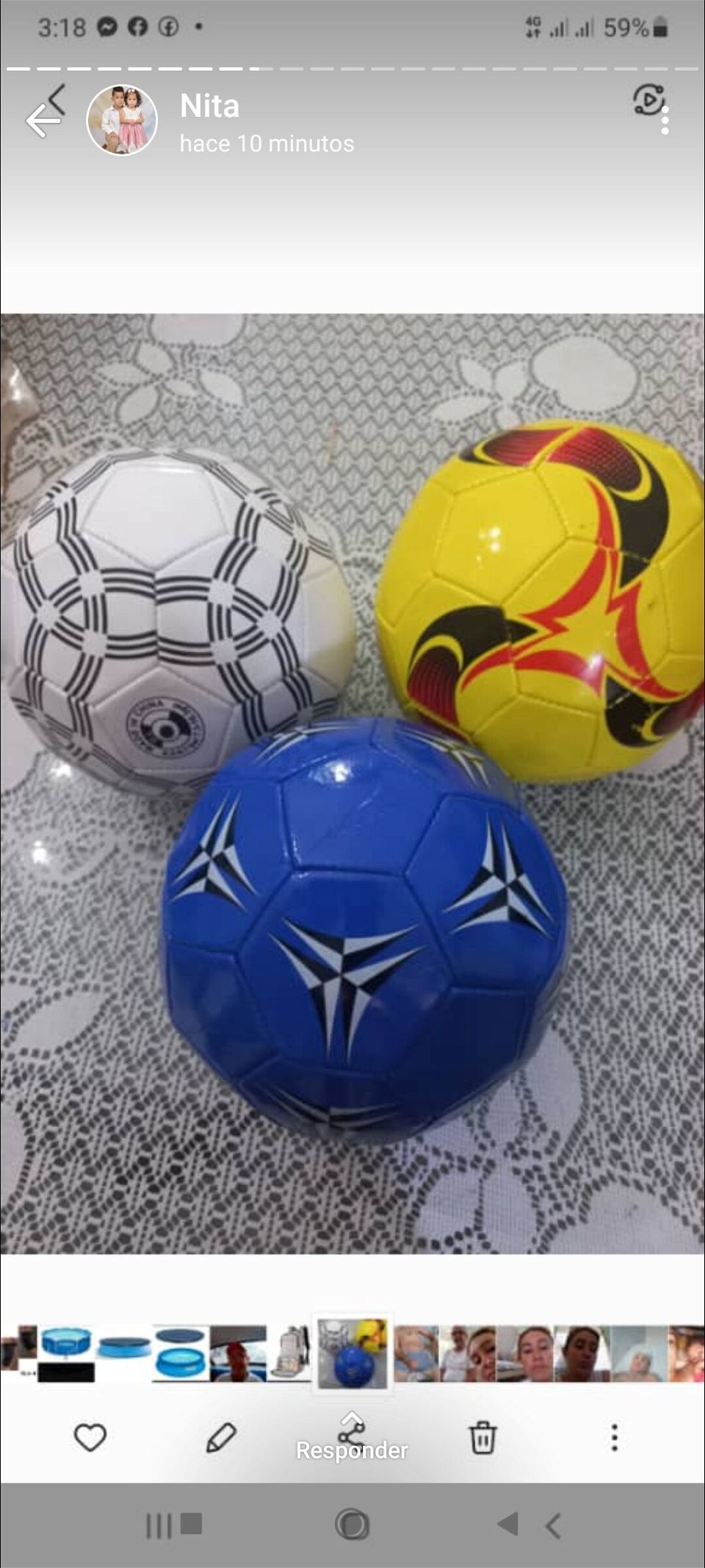 FOUR Rebotador De Balones De Fútbol