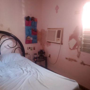 Se vende casa en Cárdenas zona biplanta - 5/7
