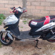 Venta de moto eléctrica sin batería, todo en perfecto estado - Img 55954329