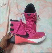 Zapatos Nike unisex tipo boticas # 42 - Img 45900565