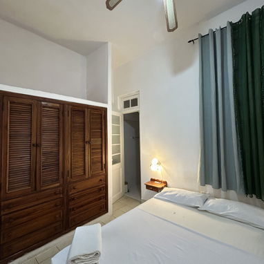 Luminoso apartamento en centro habana - 5/10