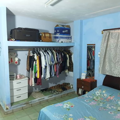 45 000 USD Casa totalmente Independiente 4/4,  garaje, jardin, patio, terraza, amueblada..LLEGAR Y VIVIR + Lada 2105 - 4/7