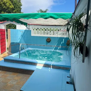 Aprovecha Rebaja de precio en casa a sólo 2 cuadras del mar 🌊 Guanabo+53 52 46 36 51 , jacuzzi,F - Img 113948106