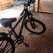 Se vende bicicleta 20 de uso pero muy bien conservada - Img 56871115