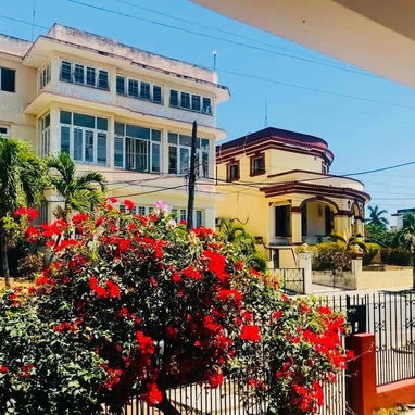 🔹 CASA DE RENTA EN ZONA RESIDENCIAL ✨ KOHLY ➡️ OPCIÓN DE RENTA LINEAL para embajadas/ empresas mixtas - Img 114572016