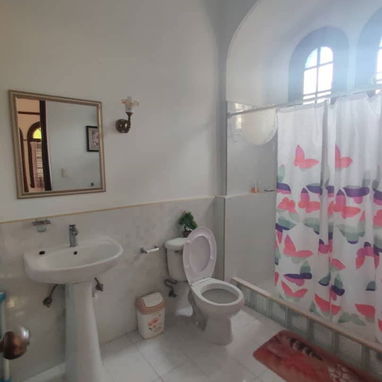 Inmobiliaria Casa de Ensueños ,Casa de 2 plantas totalmente independiente , (ubicación Miramar , Playa) - Img 117255442