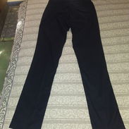 Se vende pantalón de vestir de hombre - Img 57581132