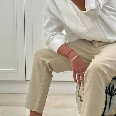 Camisas,pantalones, de la ropa de lino y sandalias prácticas 58547627 - Img 120842378