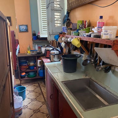 🏡¡EN VENTA CASA EN 3ER PISO EN CENTRO HABANA - 5/10