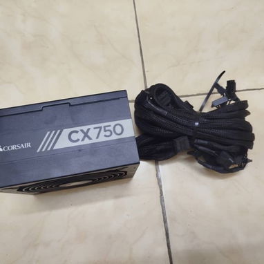 Fuente Corsair 750w ofertazo - 3/4
