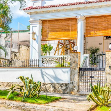 Alquiler de casa con piscina en 10 de octubre, Renta de casa con piscina climatizada para 8 personas - 3/7
