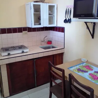 Renta de Apartamento a Estudiantes Extranjeros.(Mensual) - Img 107540766