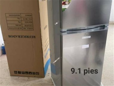 Refrigerador y nevera exhibidora - Img 65458137