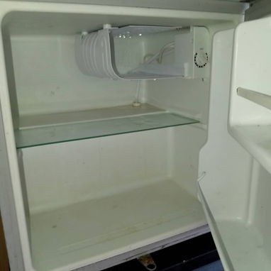 Minibar, sólo 2 meses de uso - 3/3
