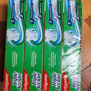 Colgate triple acción familiar 150 ml - Img 58201331
