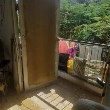 Apartamento en Alamar, 4to piso,1 cuarto,sala-comedor,balcón,cocina,baño,patio de servicio.33m cuadrados. - Img 120171038
